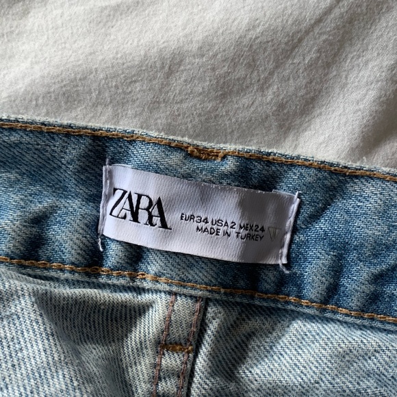 Zara wide leg jeans. - Picture 2 of 3